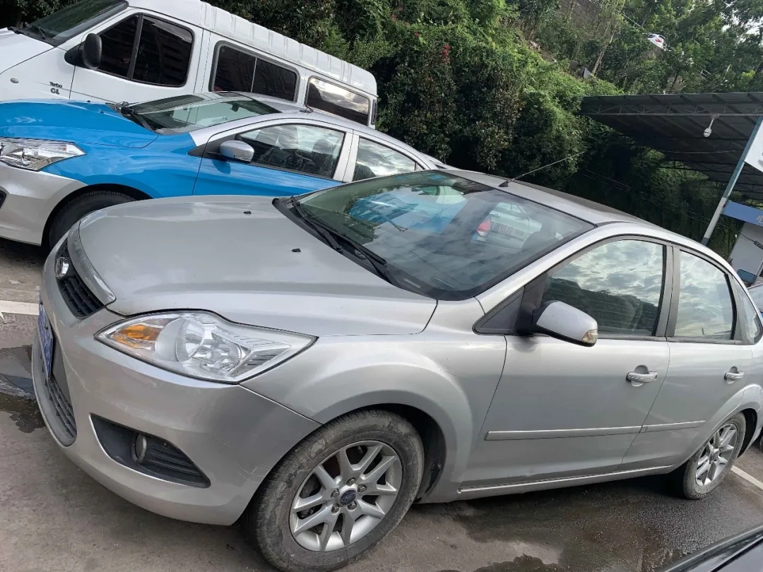 公開拍賣?？怂?、上海別克牌機(jī)動車